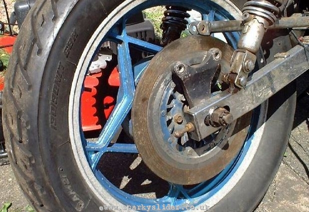 GS 750 wheel