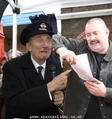 Chaz reads a list of grievances at Sidcup bus station